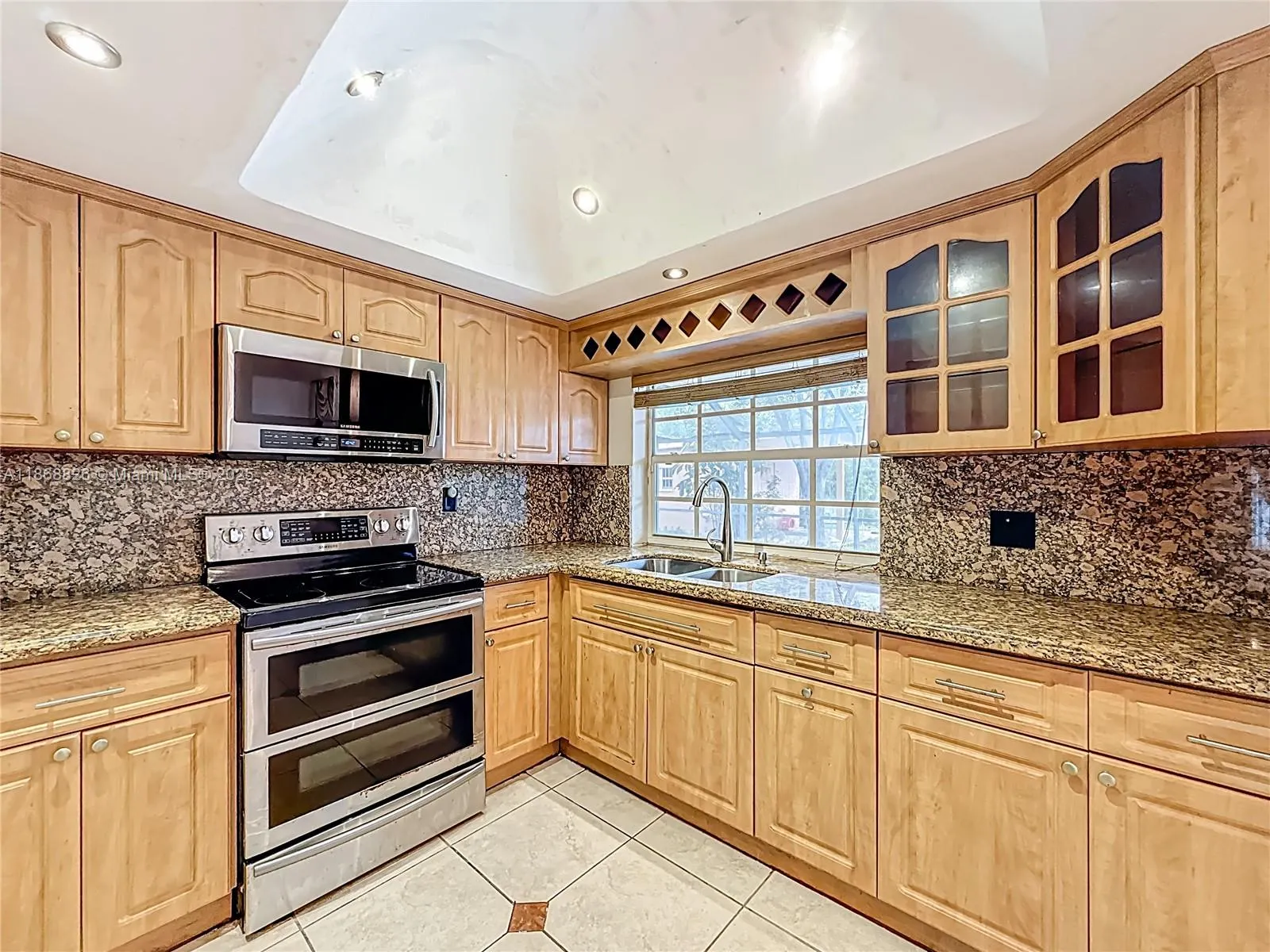 1521 NW 168th Ter