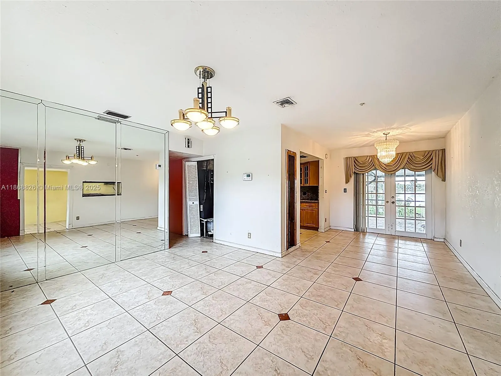 1521 NW 168th Ter