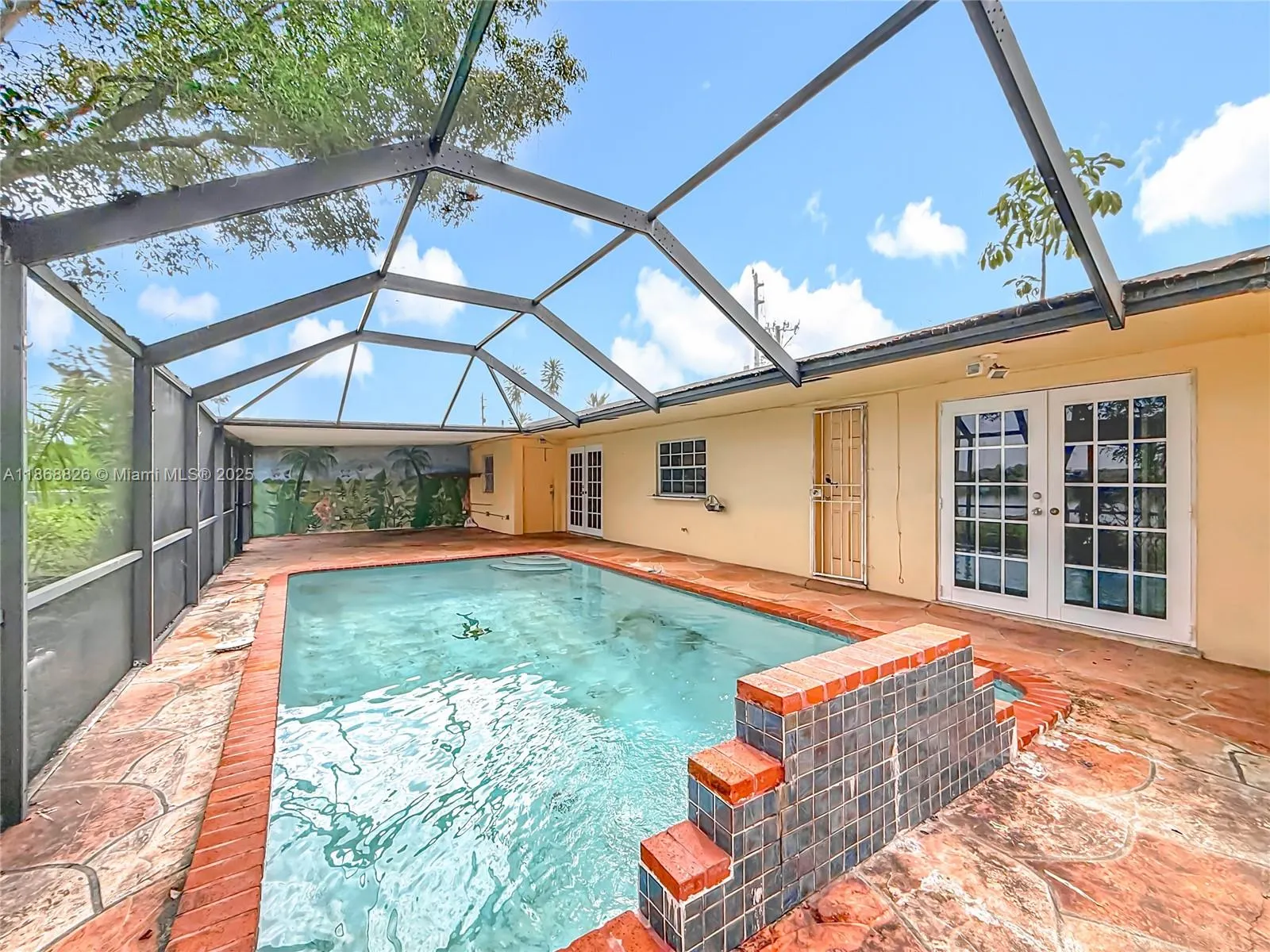 1521 NW 168th Ter