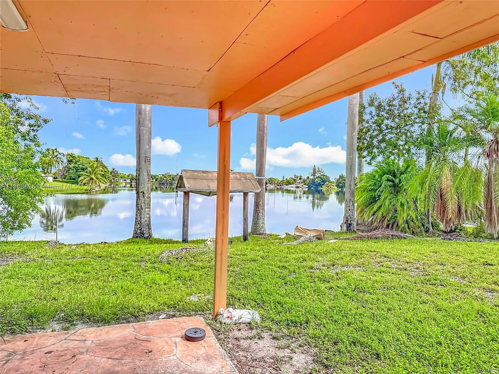 1521 NW 168th Ter