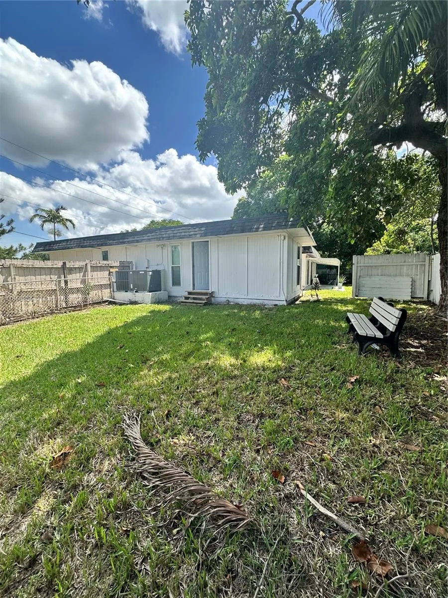 8003 NW 70th Ave