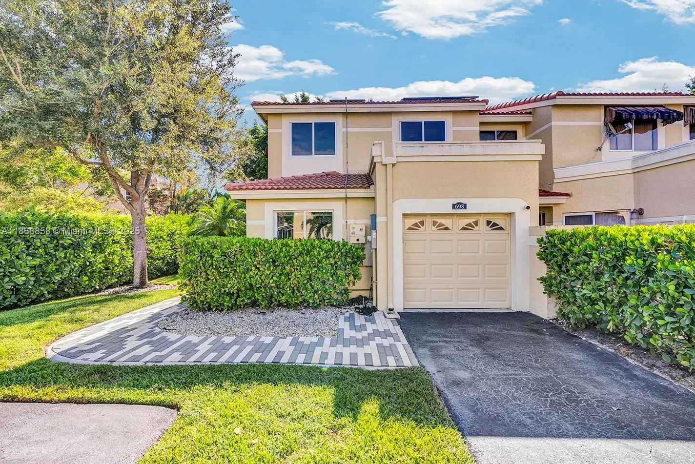 698 Deer Creek Corona Way