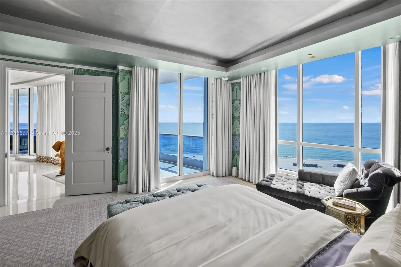 5959 Collins Ave, #1007