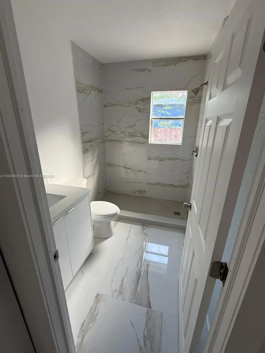 501 Wendell Rd, #B