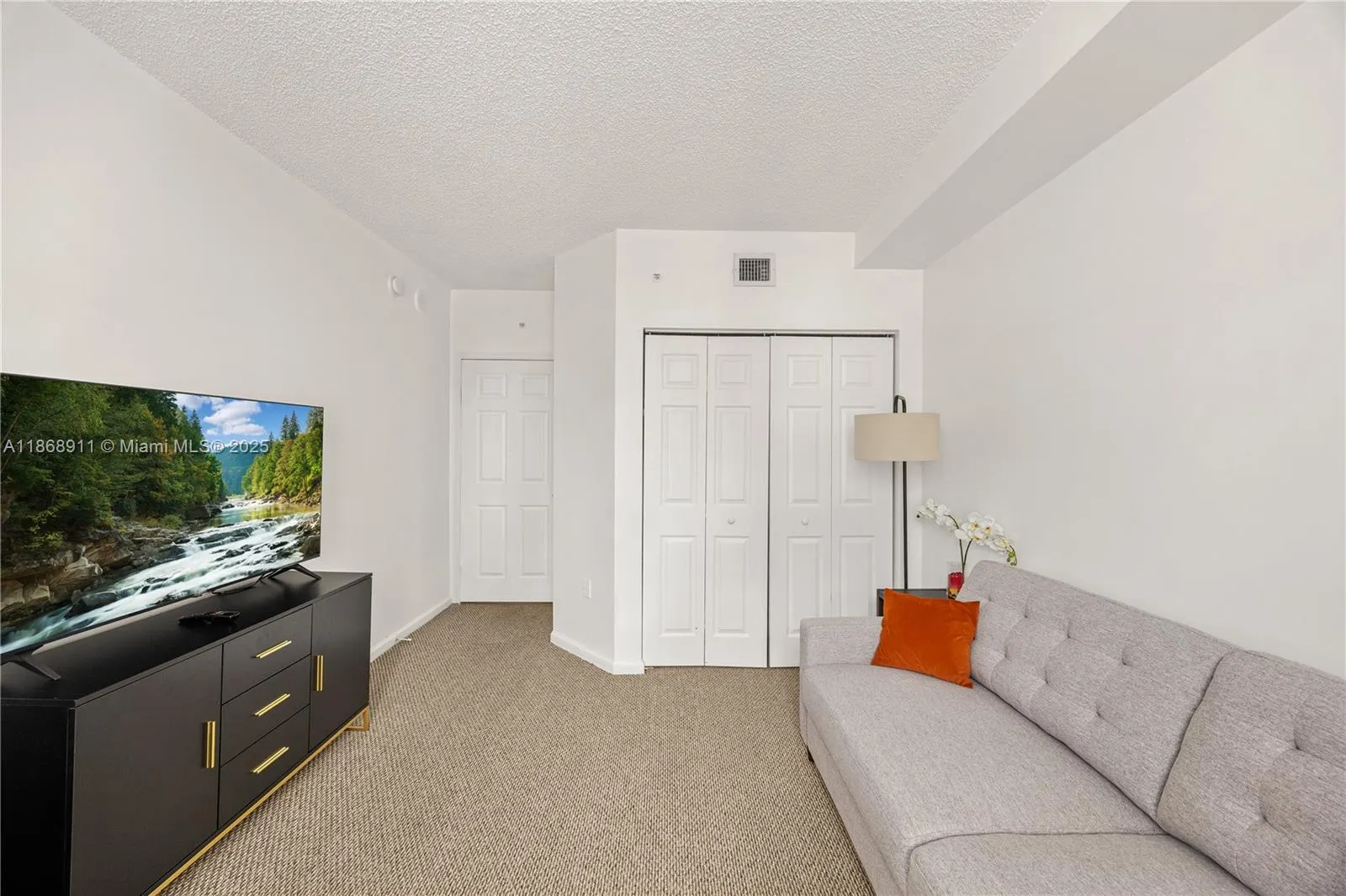 17100 N Bay Rd, #1810