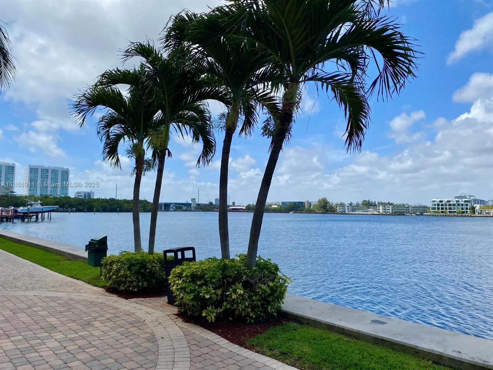 17100 N Bay Rd, #1810