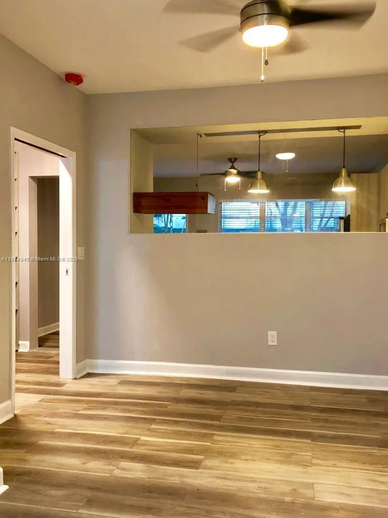 1325 Meridian Ave, #5
