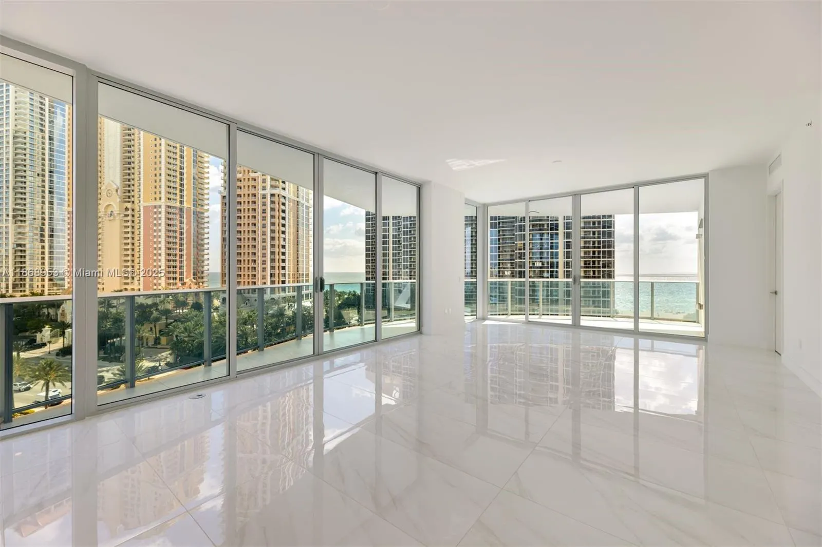 17550 Collins Ave, #805
