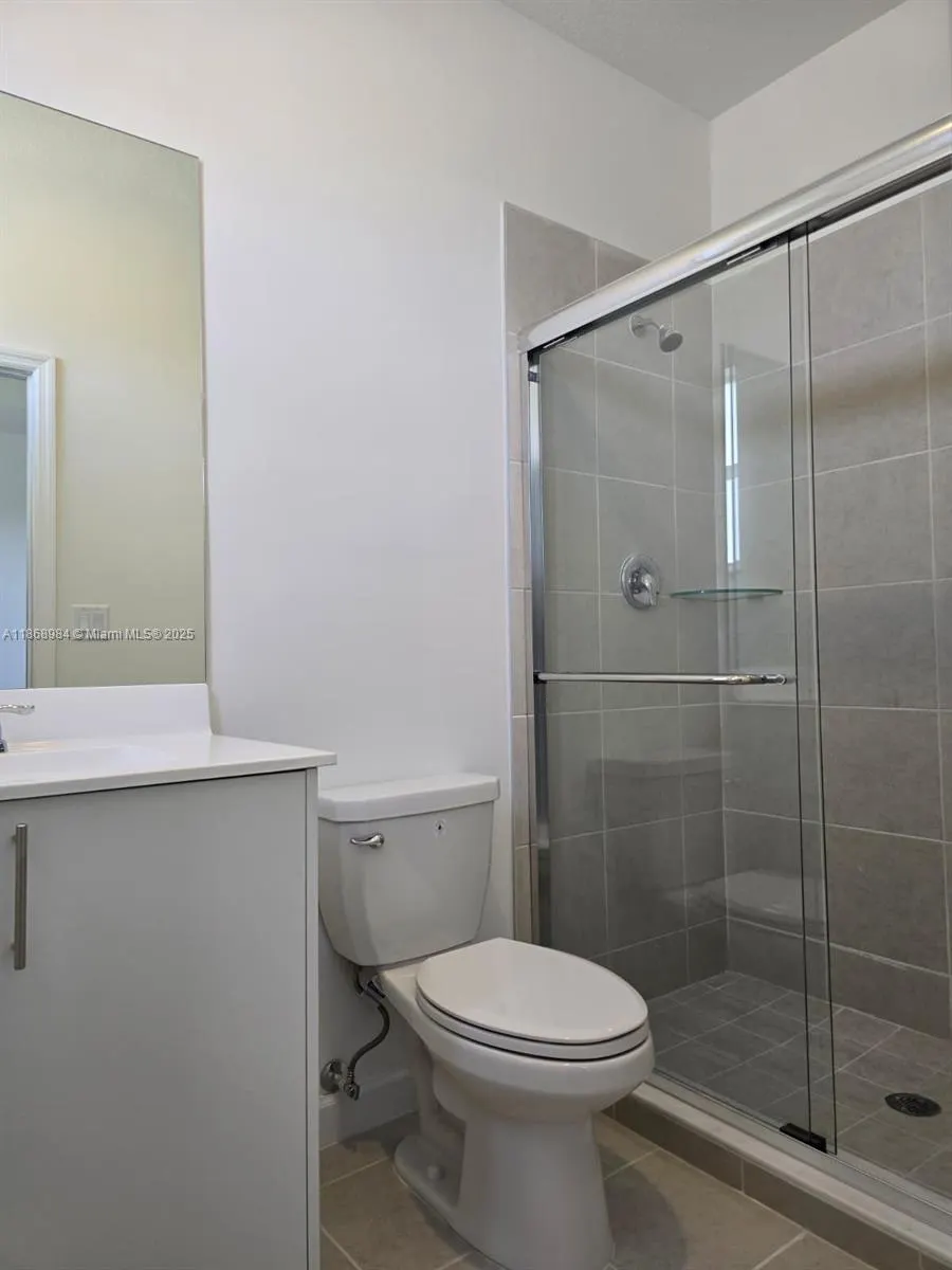 2819 SE 26th Ave, #2819