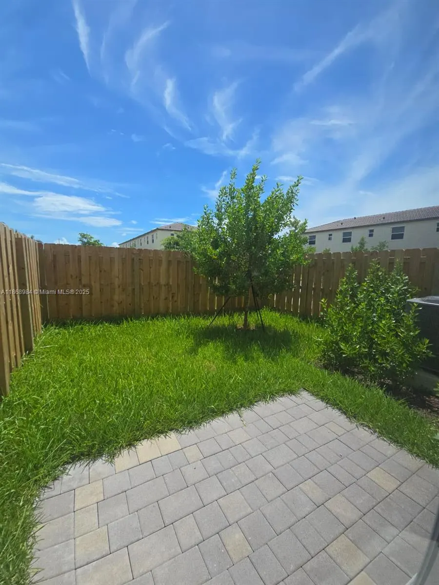 2819 SE 26th Ave, #2819