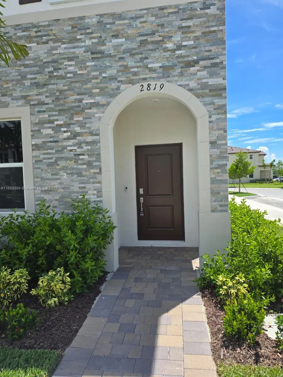2819 SE 26th Ave, #2819