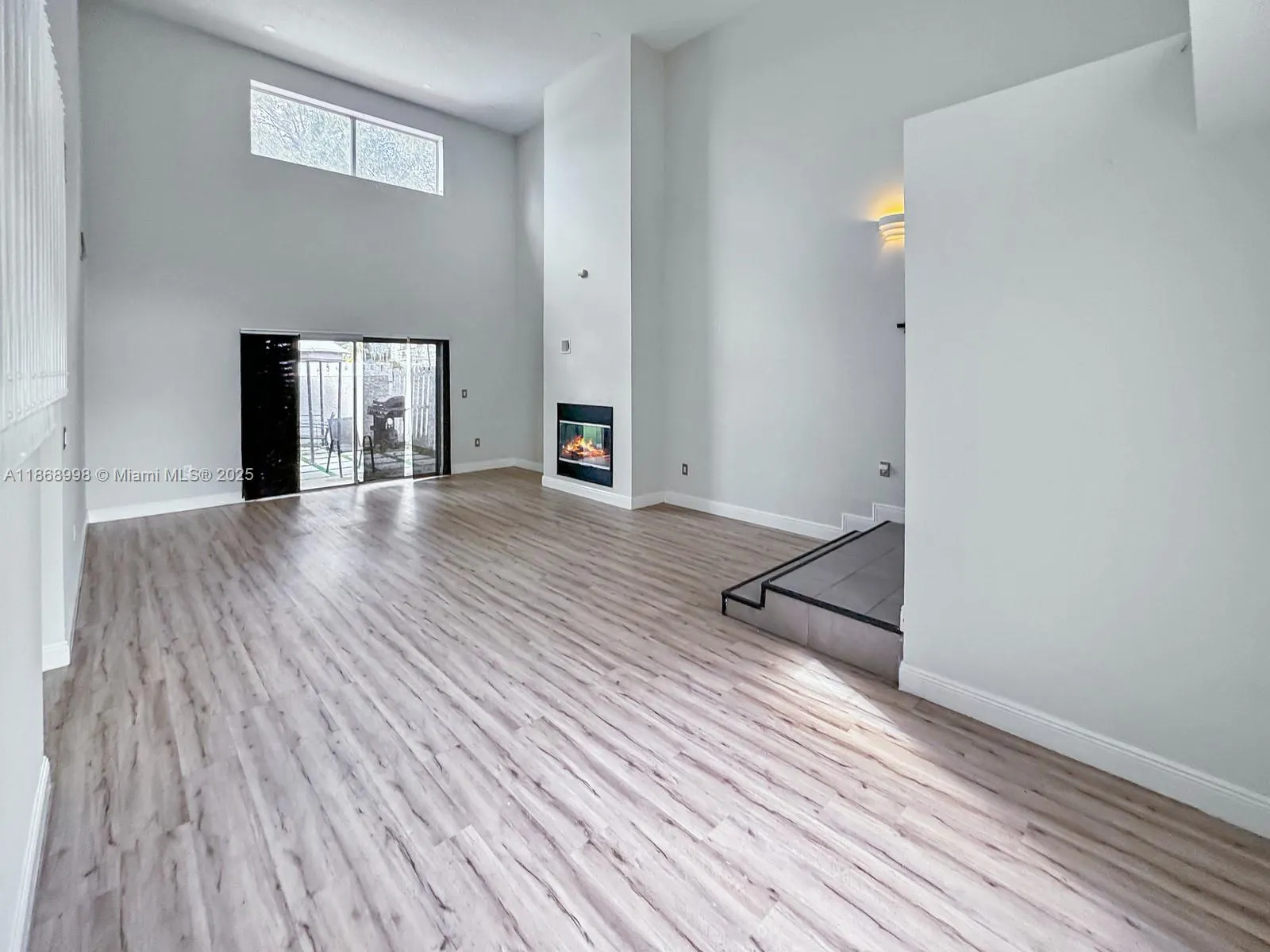 1015 NW 125th Ter, #.