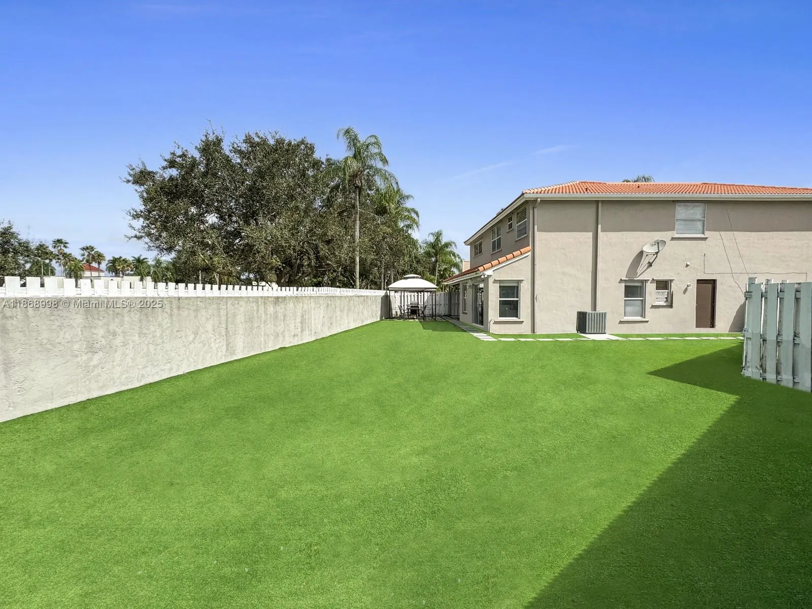 1015 NW 125th Ter, #.