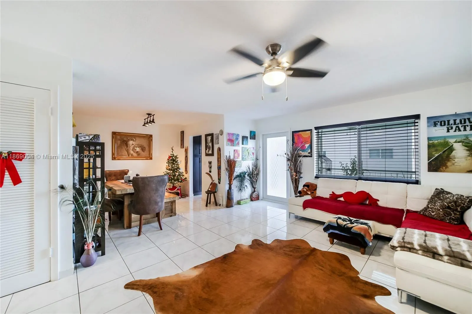 541 Blue Heron Dr, #205
