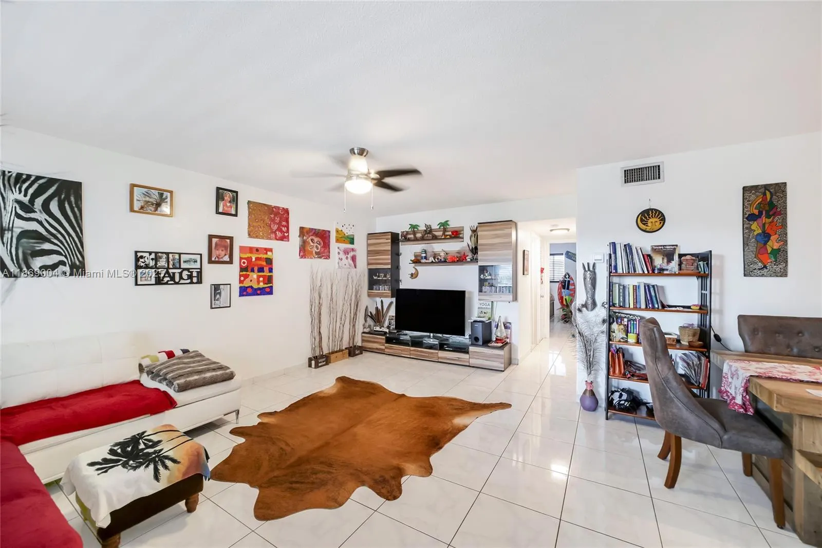 541 Blue Heron Dr, #205