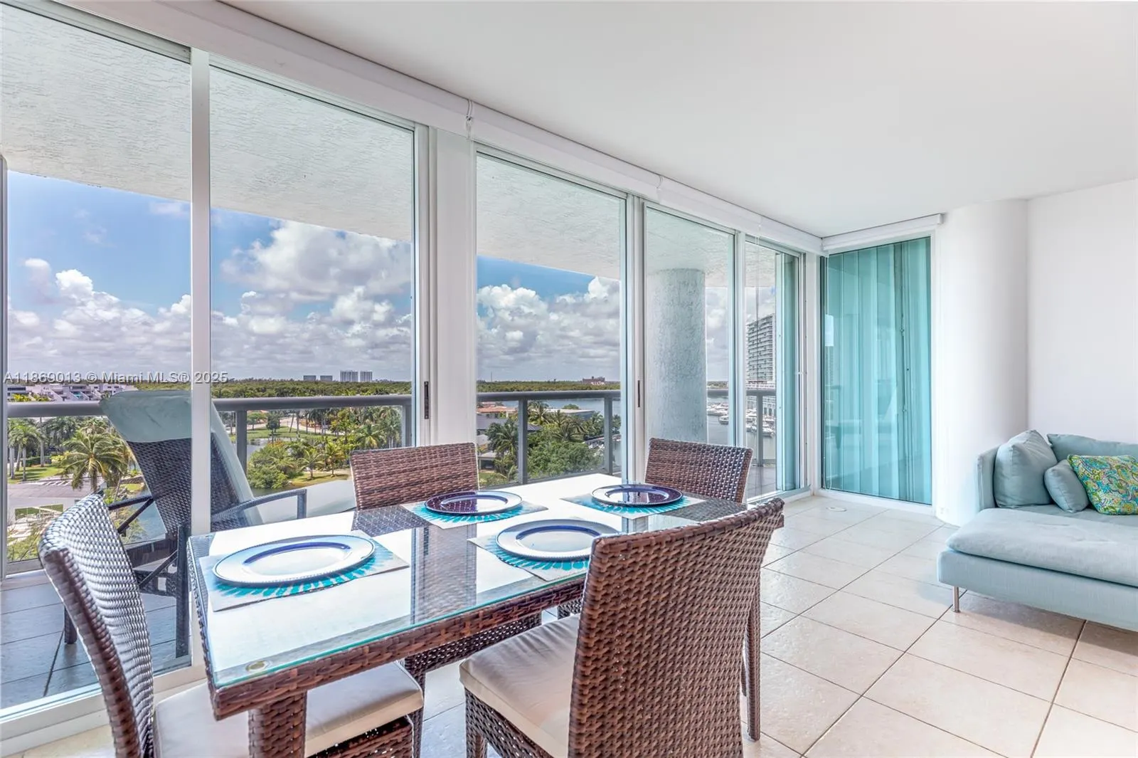 16500 Collins Ave, #655
