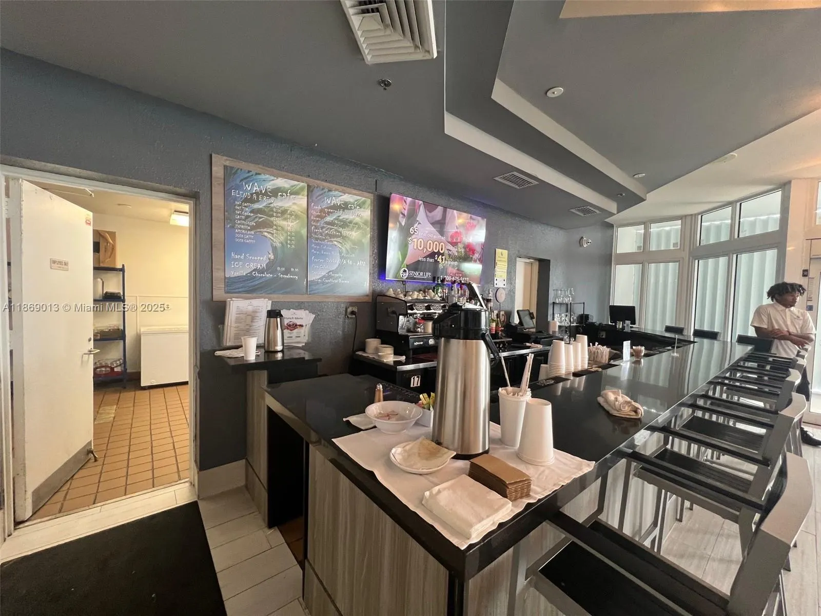 16500 Collins Ave, #655