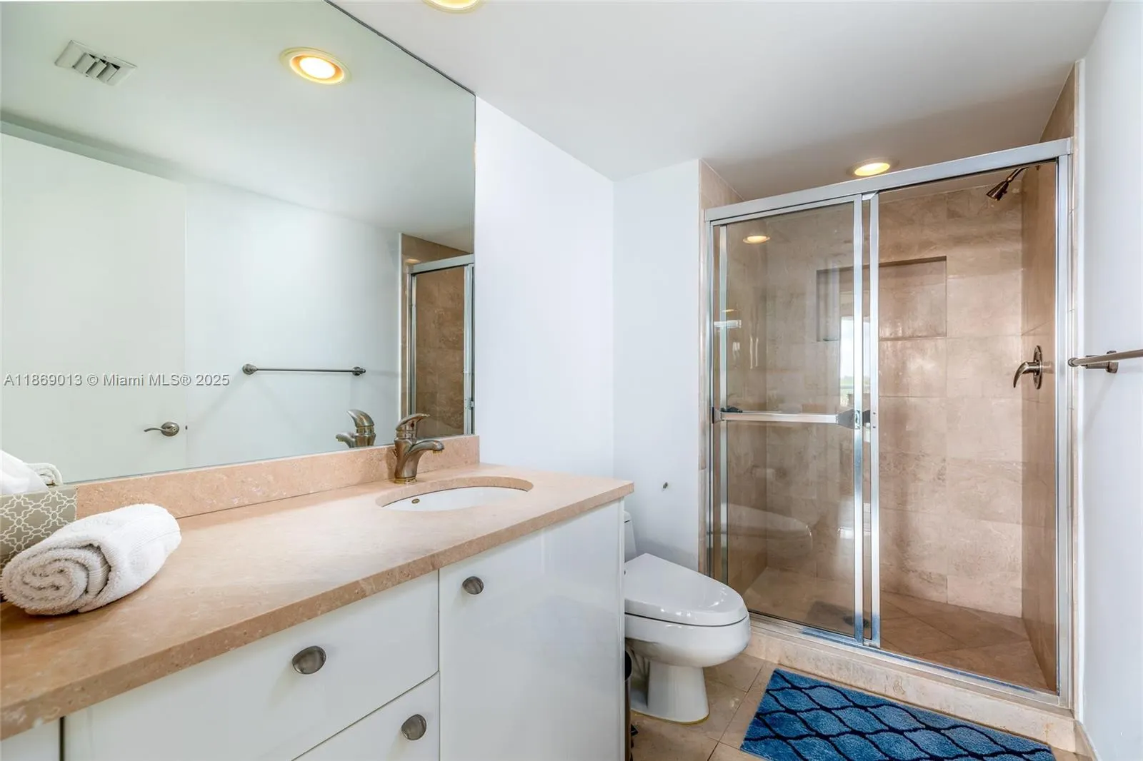 16500 Collins Ave, #655