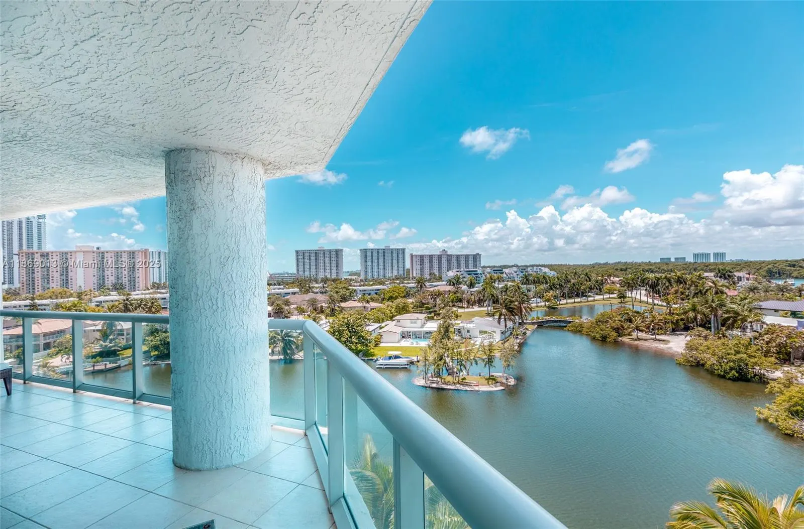 16500 Collins Ave, #655