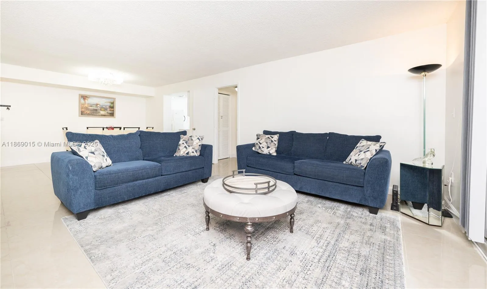1833 S Ocean Dr, #1007