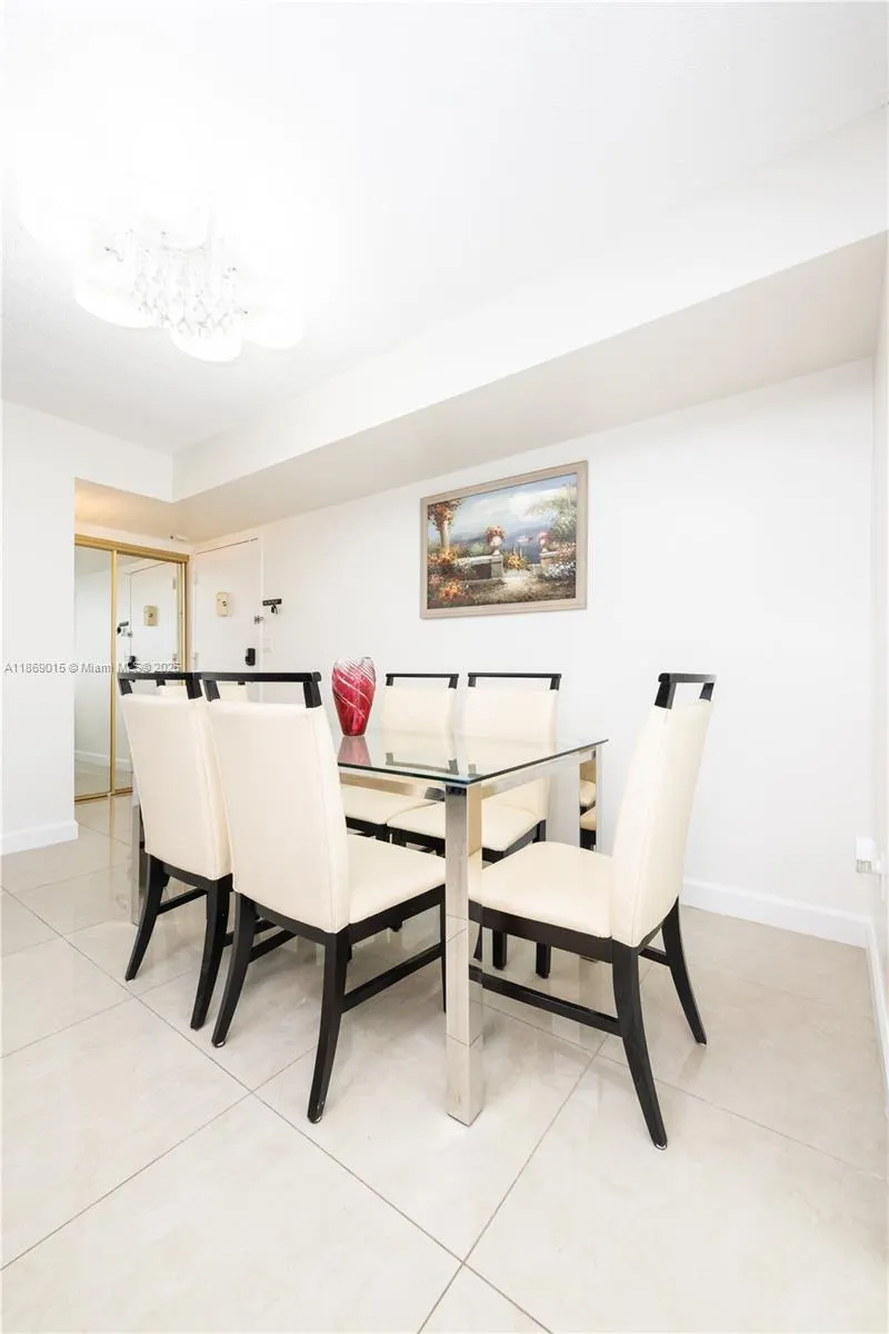 1833 S Ocean Dr, #1007