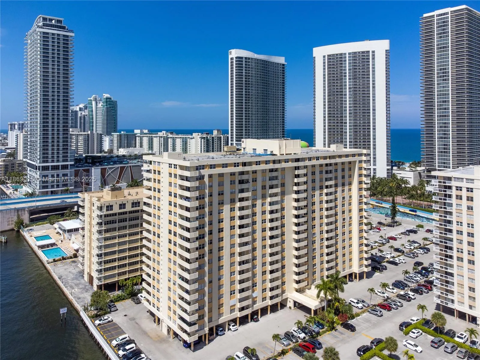 1833 S Ocean Dr, #1007