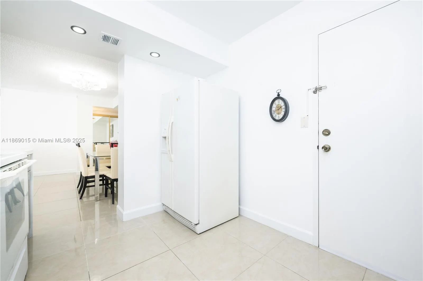 1833 S Ocean Dr, #1007