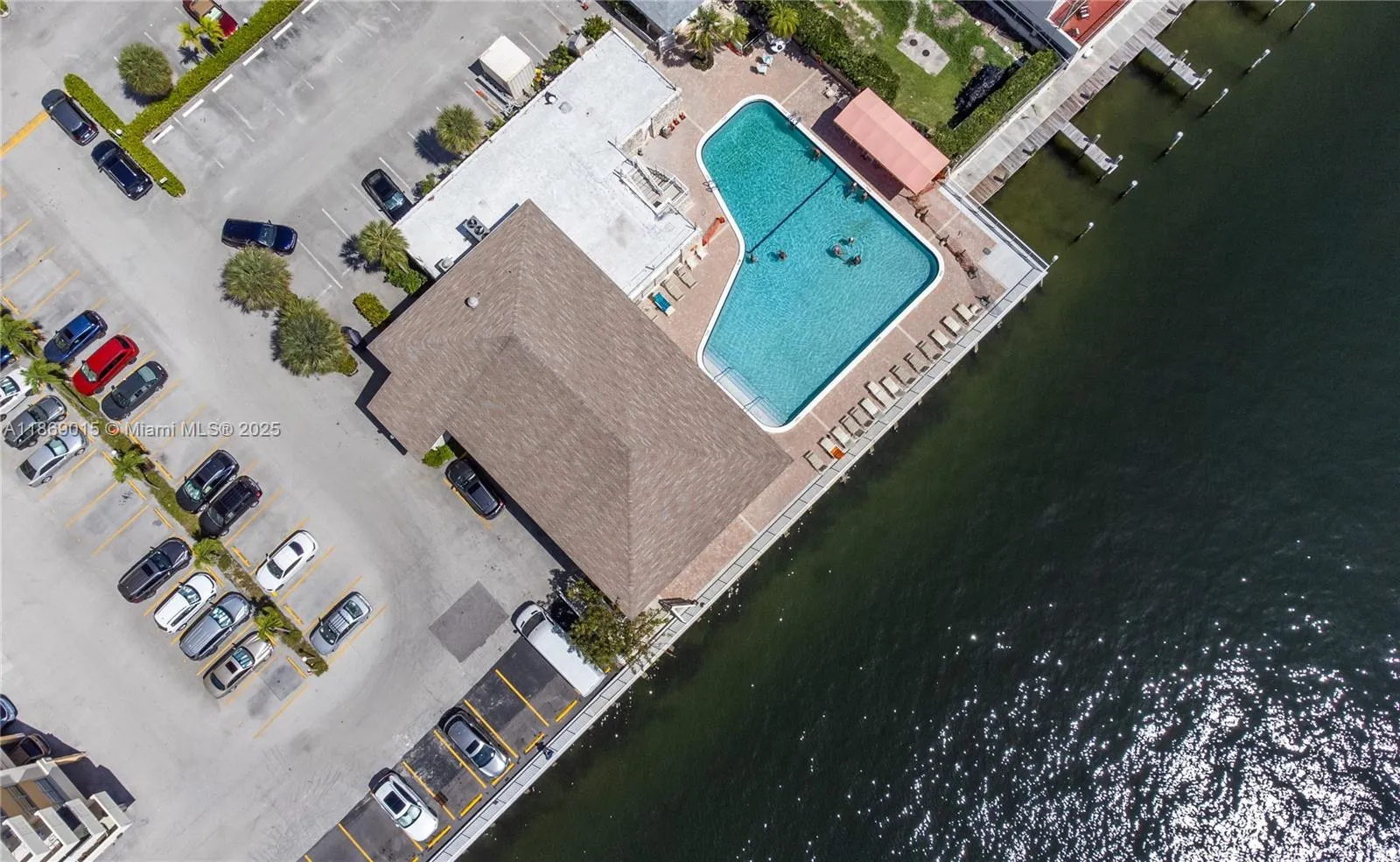 1833 S Ocean Dr, #1007