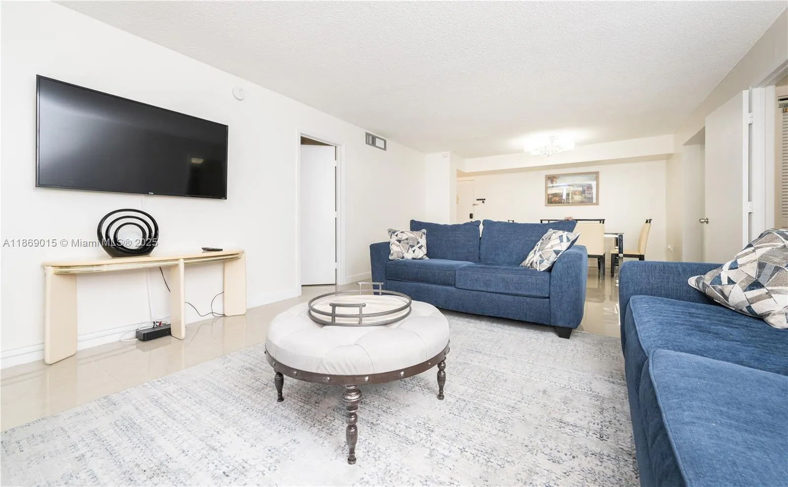 1833 S Ocean Dr, #1007