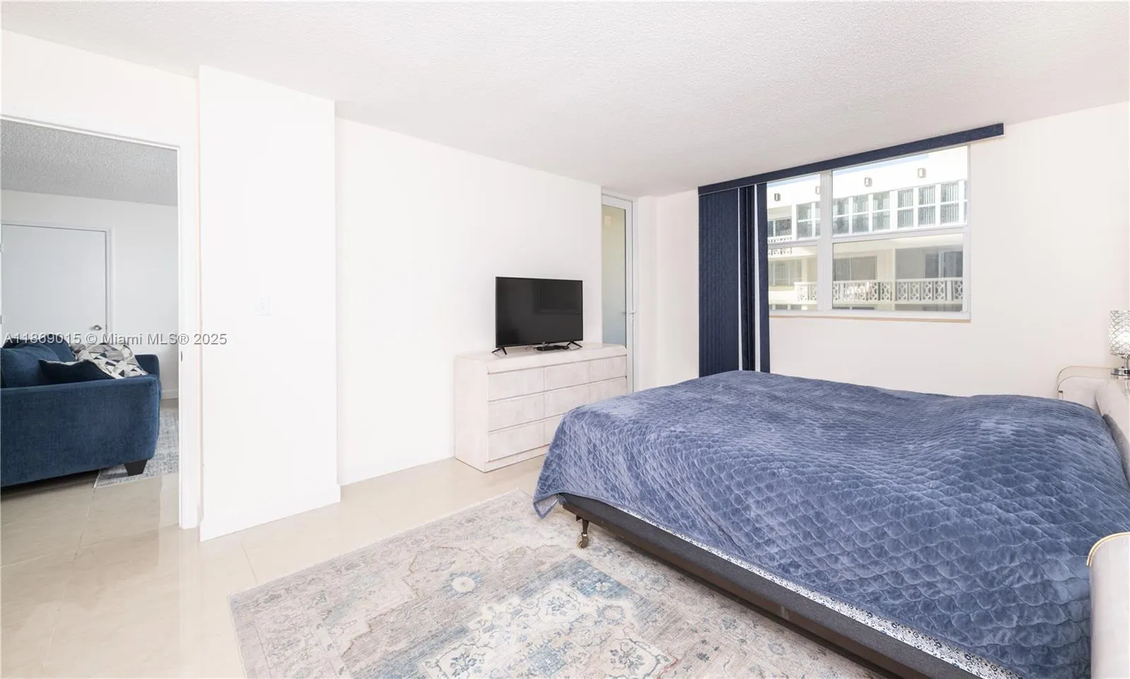 1833 S Ocean Dr, #1007