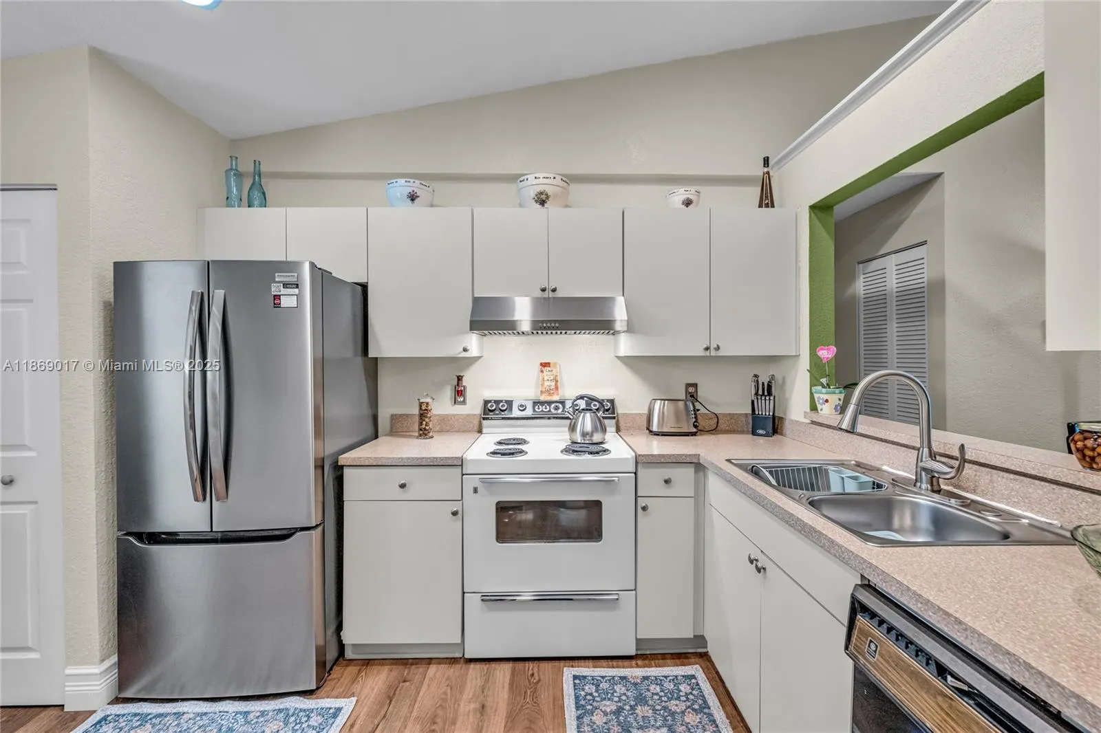 2511 NW 56th Ave, #2-25