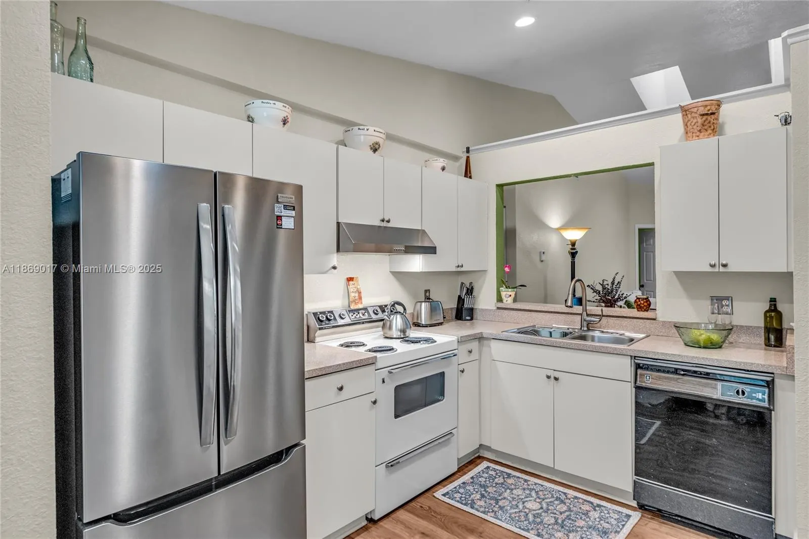 2511 NW 56th Ave, #2-25