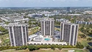 20335 W Country Club Dr, #1608