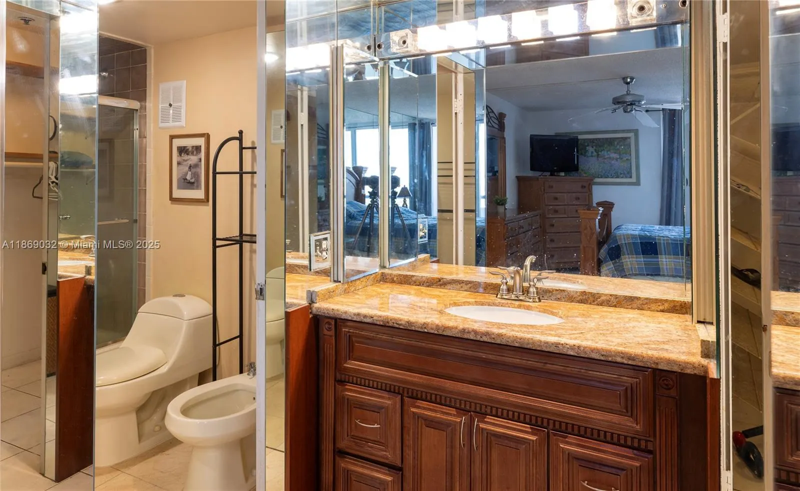 3200 Collins Ave, #12-8