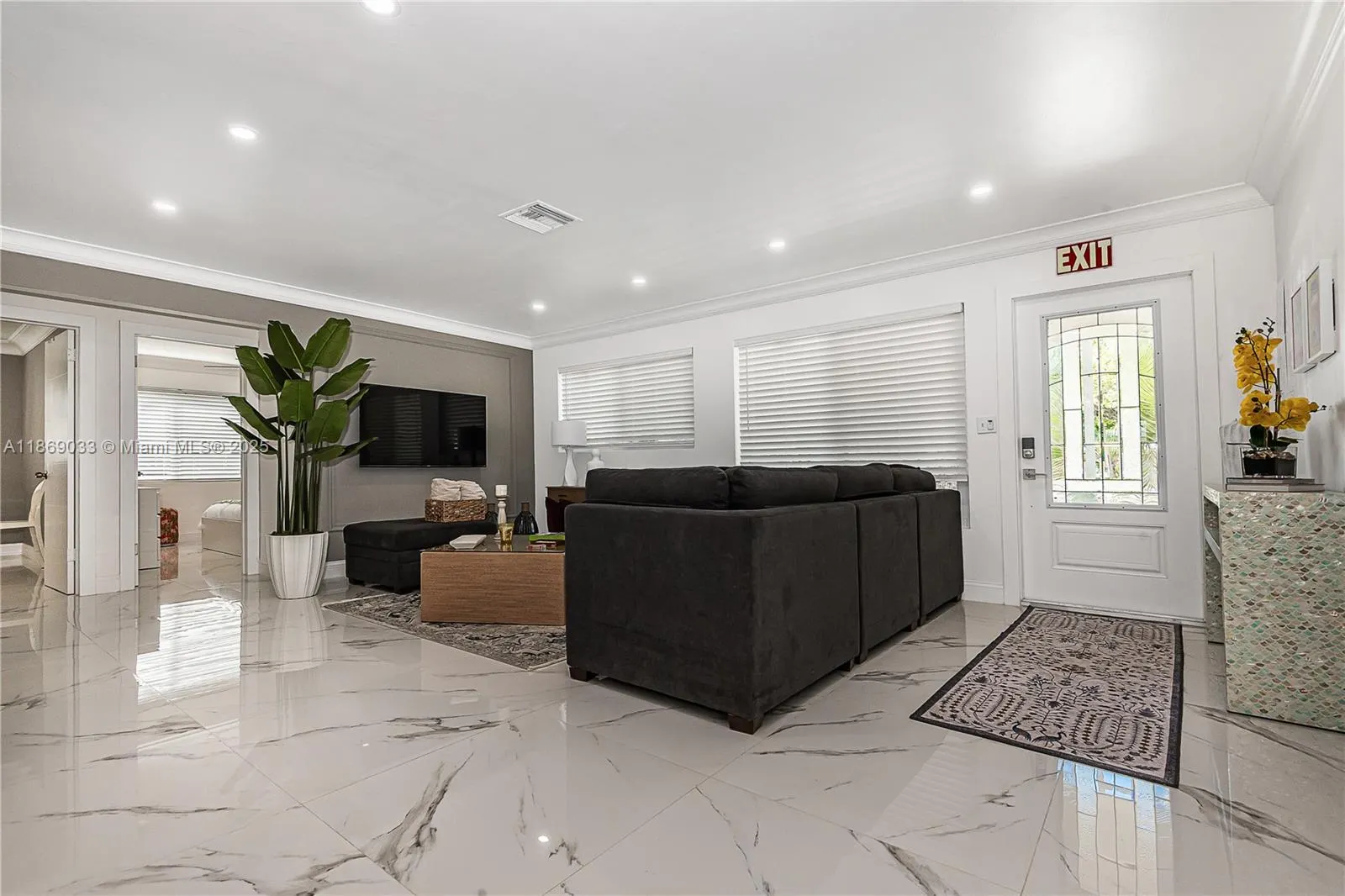 1521 Arthur St, #1521