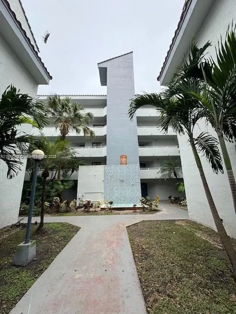 8335 SW 152nd Ave, #PH2