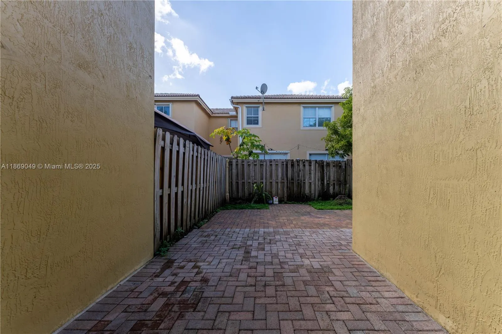 11724 SW 137th Path