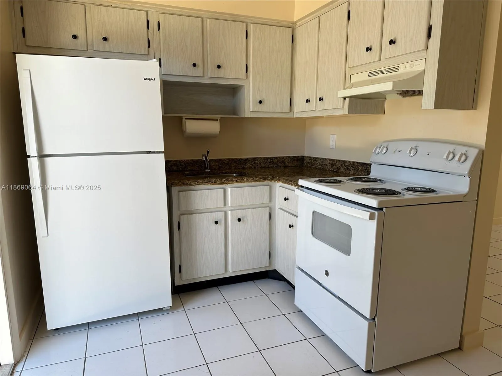 716 SE 16th St, #2