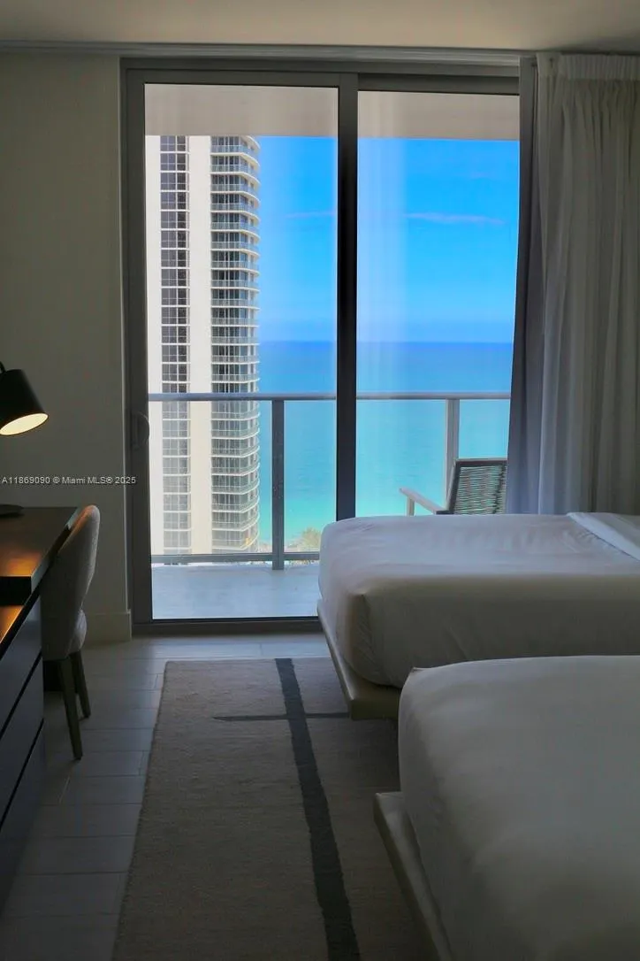 4010 S Ocean Dr, #R2607