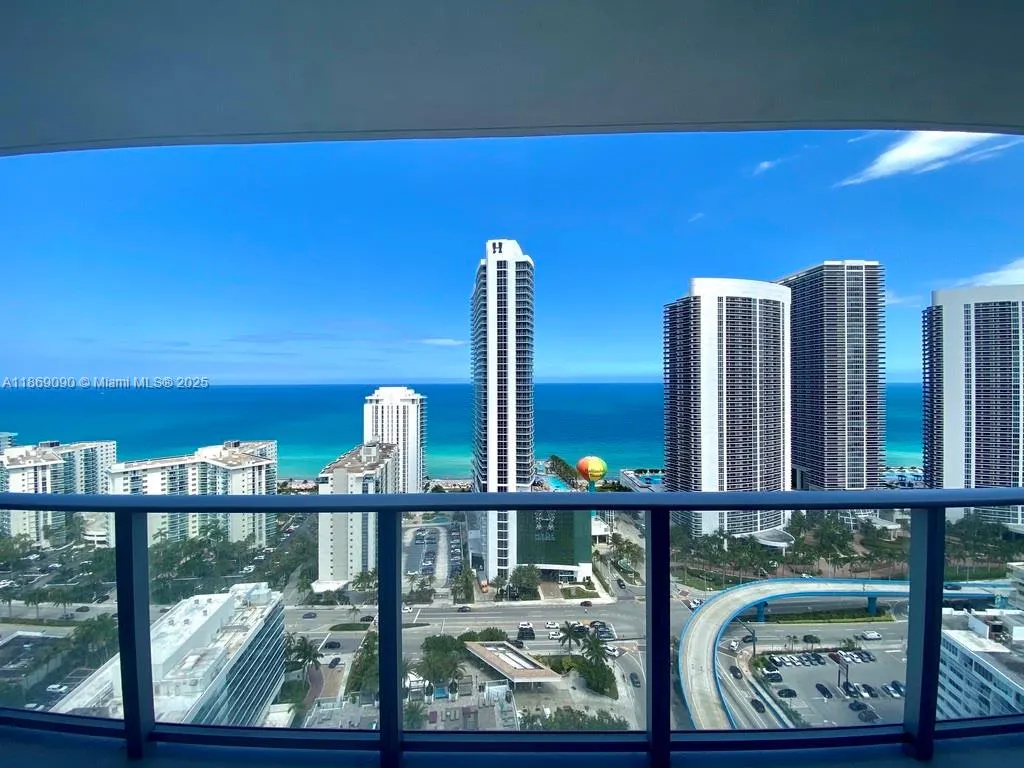 4010 S Ocean Dr, #R2607