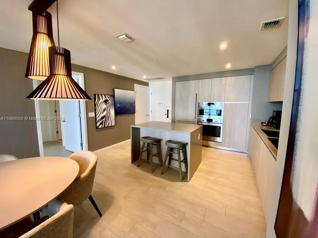 4010 S Ocean Dr, #R2607