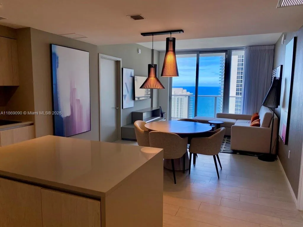 4010 S Ocean Dr, #R2607