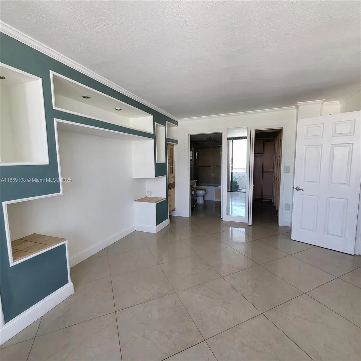 7300 Wayne Ave, #416