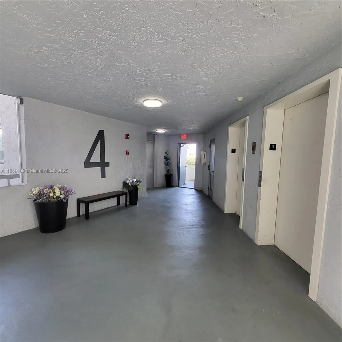 7300 Wayne Ave, #416