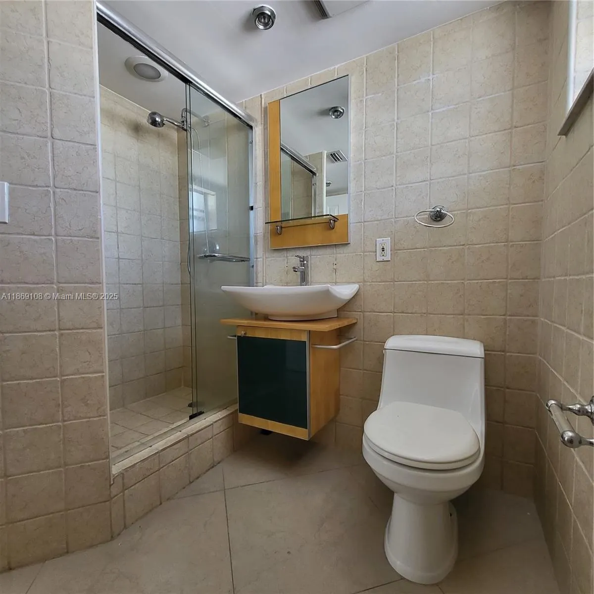 7300 Wayne Ave, #416