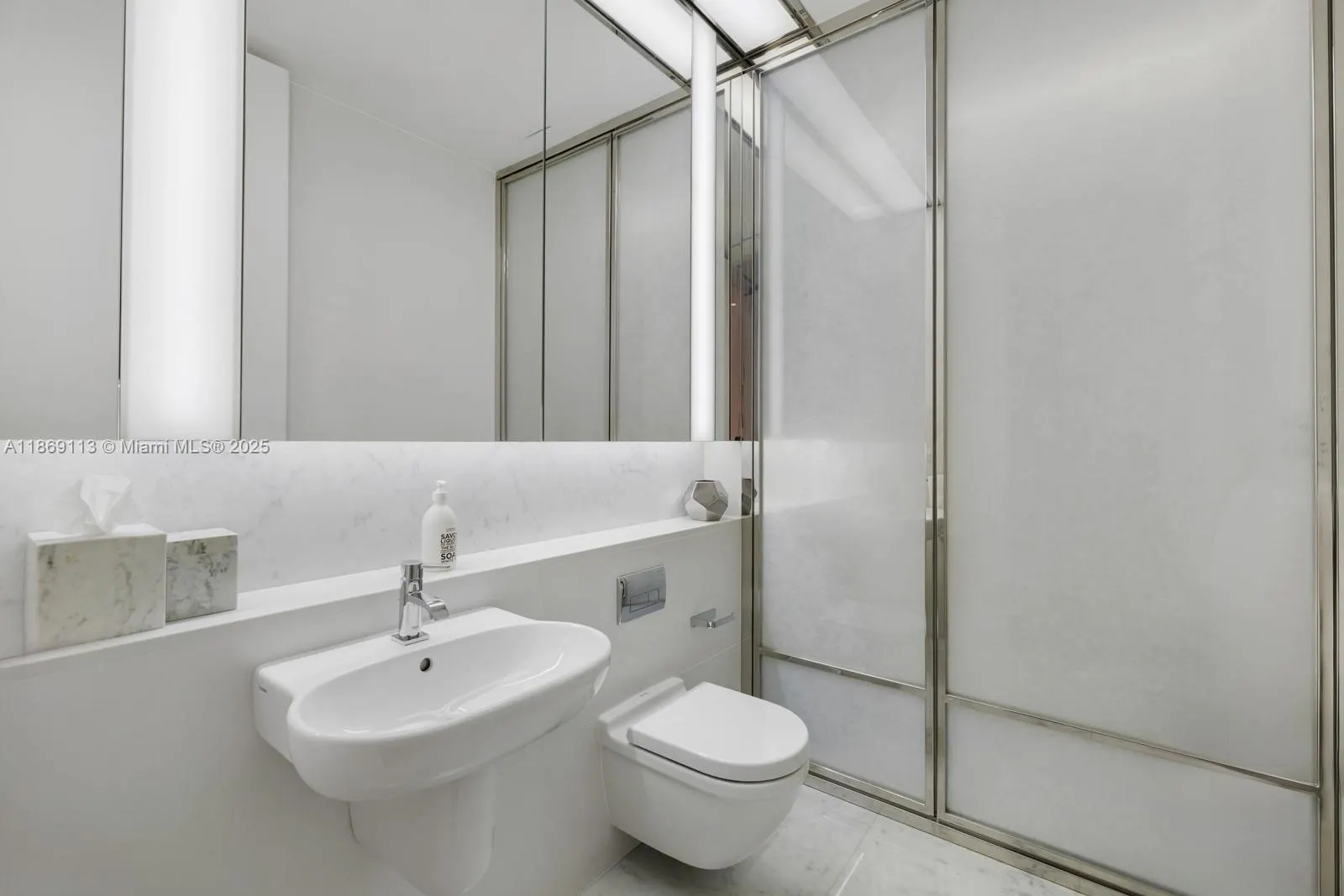 3315 Collins Ave, #10B