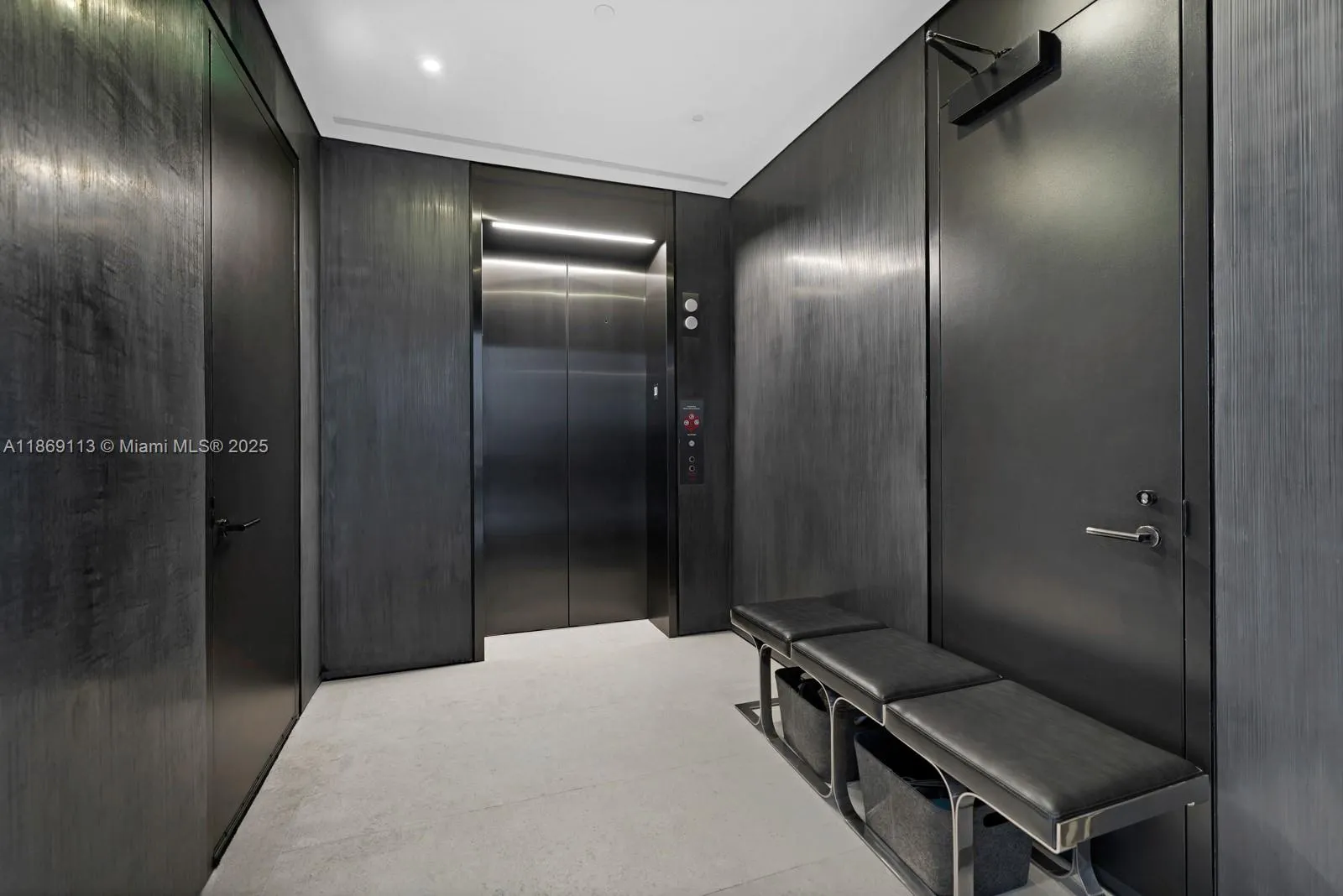 3315 Collins Ave, #10B