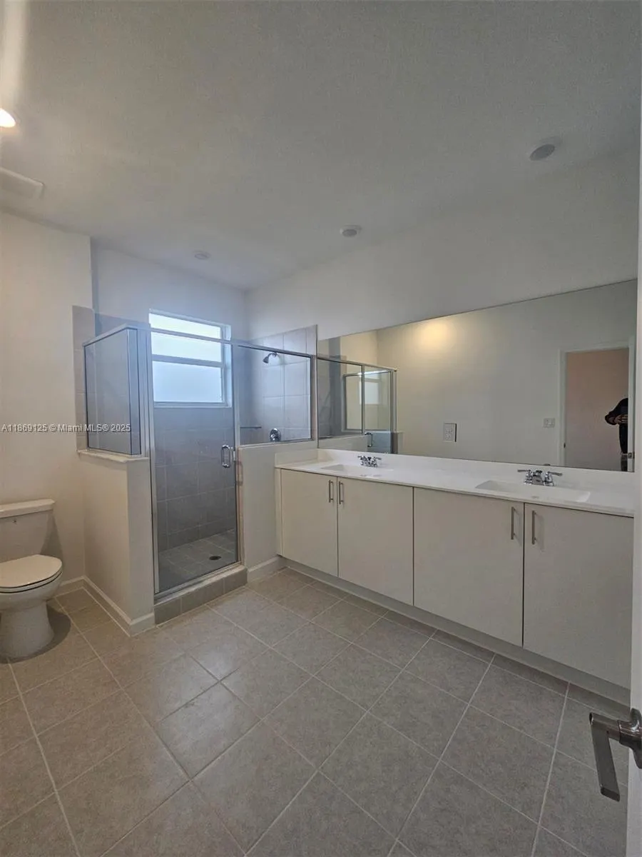 2785 SE 25th Ave, #.