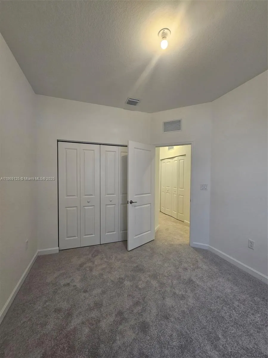 2785 SE 25th Ave, #.