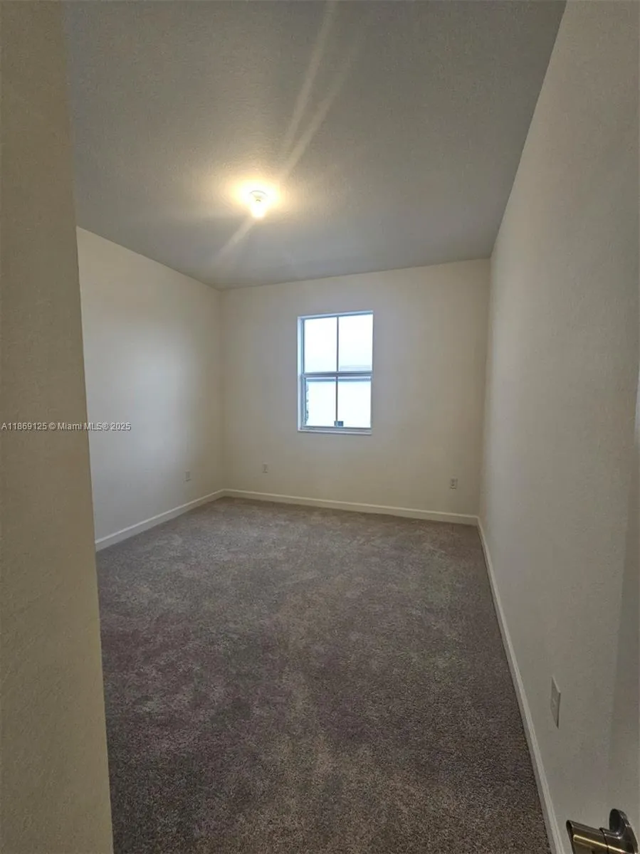 2785 SE 25th Ave, #.